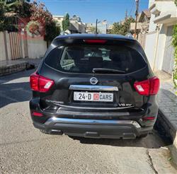 نیسان پاسفایندەر